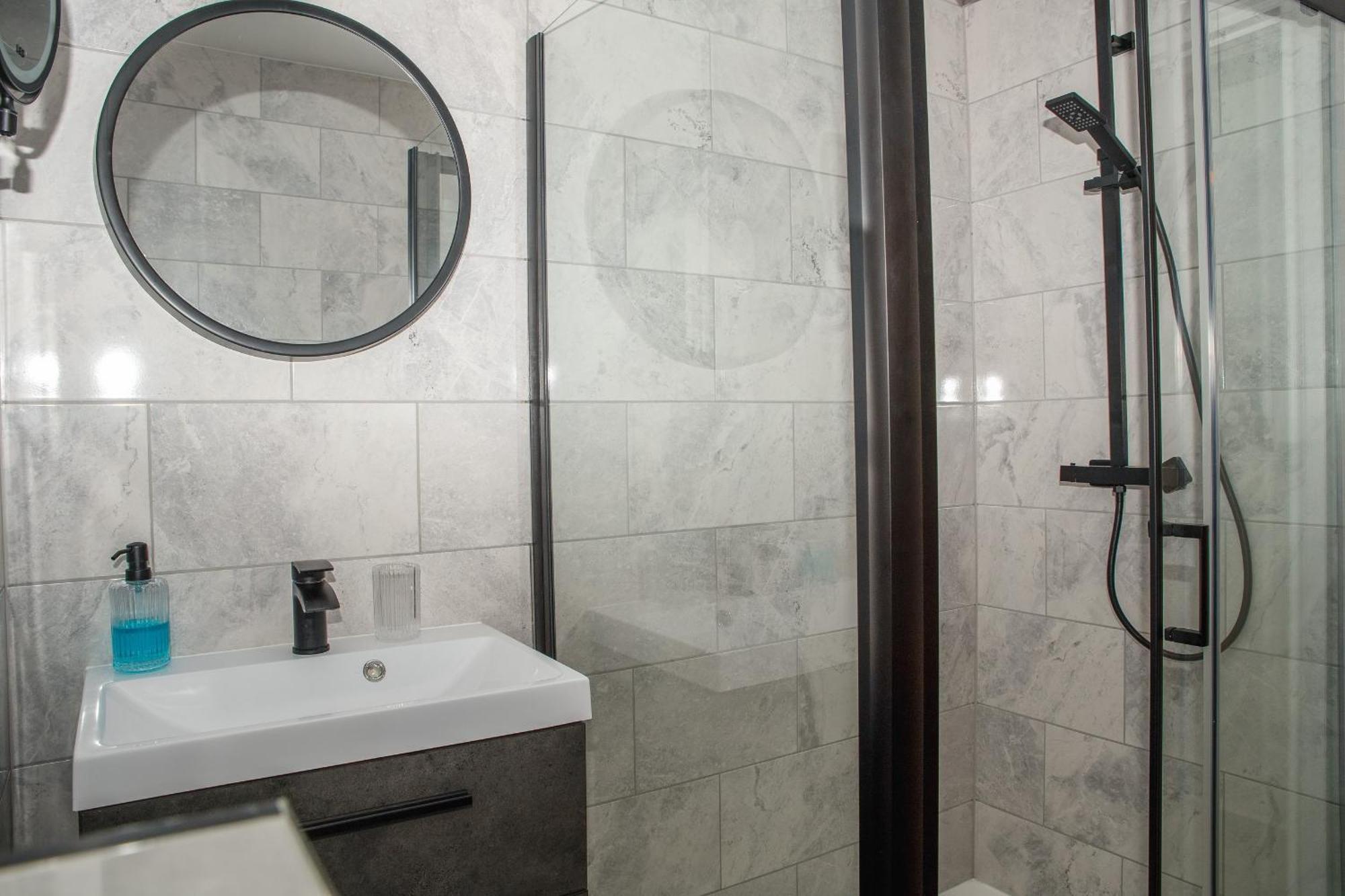 K Suites - Fulbridge Road Flat 112 Пітерборо Екстер'єр фото